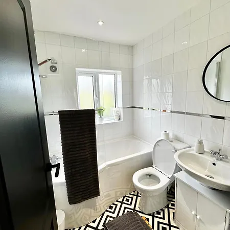 Canal Mews - 1 Min From Trafford Centre And 2 Min M60! Manchester Exterior photo